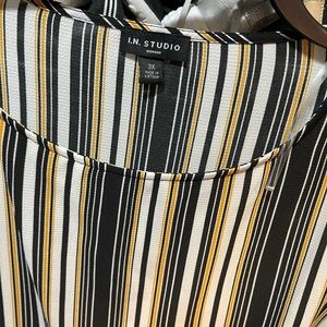 New 3x I.N. Studio Black, yellow and white blouse.